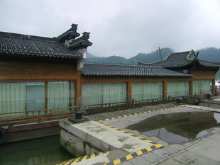 中式古建临水景观