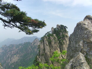 黄山奇峰美景
