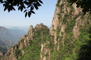 壮丽黄山奇峰景色