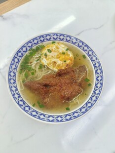 葱烤大排牛骨清汤面