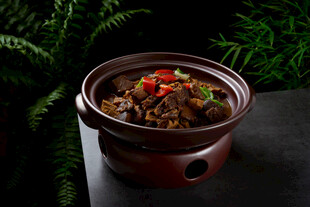 砂锅鸭煲