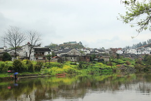 江南水乡河畔古朴村落