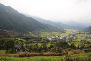 山间田园美景 宁静村落