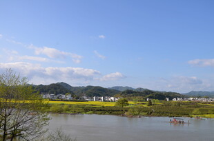 河畔风光 远山近水景色美
