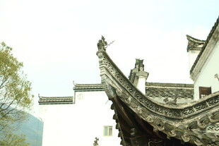 中式古建筑飞檐一角