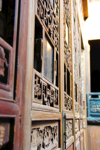 中式雕花门窗细节之美