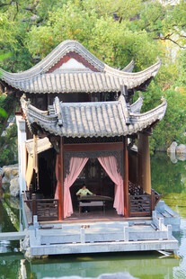 水上中式古典亭阁景观
