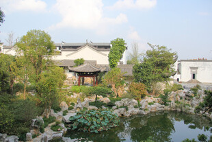 中式庭院池塘景观