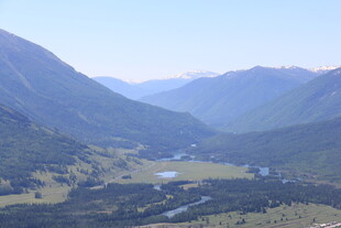 山谷风光 葱郁山川美景