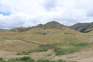 广袤山野风景