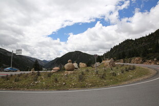 山间公路风景