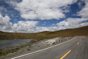 草原公路美景