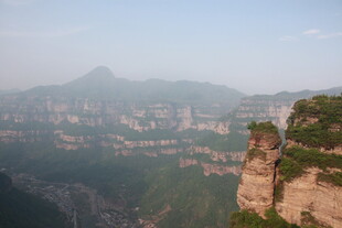 壮丽太行山峰景色