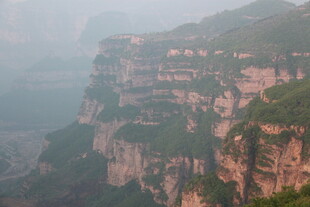 壮丽悬崖景观