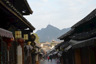 古街小巷 远山近景韵味浓