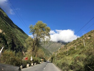 山间公路美景