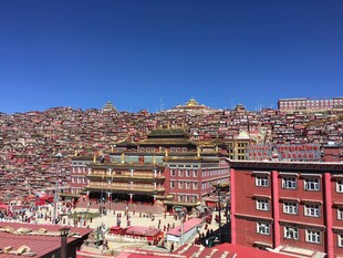 色达佛学院壮观景象