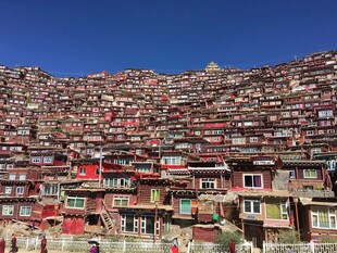 色达佛学院壮观建筑景观