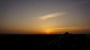 日落时分的美丽天际线