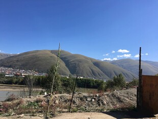 山间景色 宁静乡村风光