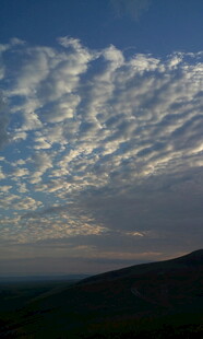 天边云海 壮美自然景观