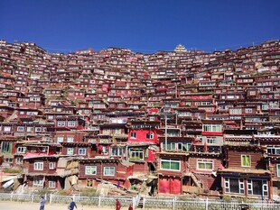 色达佛学院壮观建筑景观