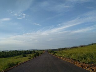 乡间公路 通往自然的旅程
