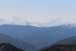 壮丽雪山山脉景观