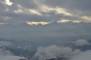 云海之上的天空美景