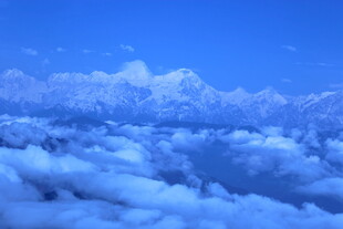 云海之上的梦幻天空