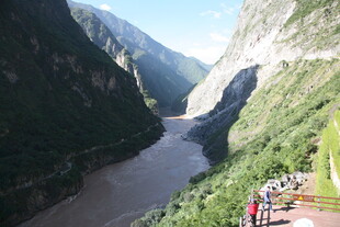 壮丽峡谷风光