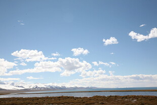 蓝天草原白云壮美风光