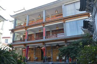 中式传统风格多层民居建筑