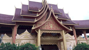 泰式传统建筑庙宇外观