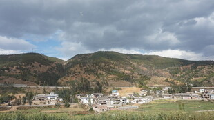 山间村落风景