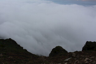 高山云海壮丽景观
