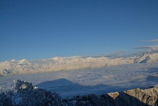雪山壮丽风光