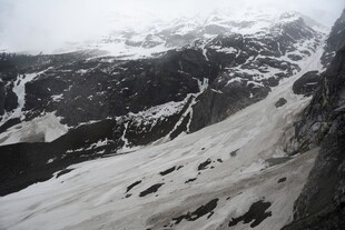 雪山壮丽景观