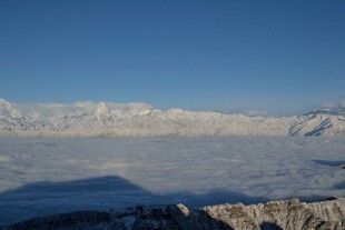 壮丽雪山景观