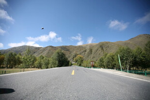 山间公路风景