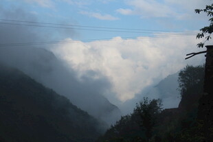 山间云海美景