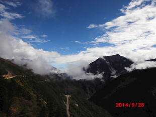 山间云海美景