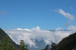 山间云海美景