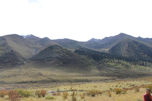 山间旷野景色