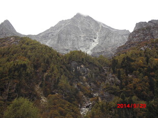 山间美景