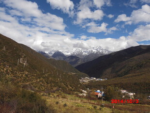 山间村落美景