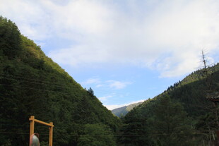 山间美景