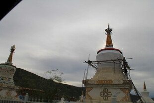 藏式佛塔建筑景观