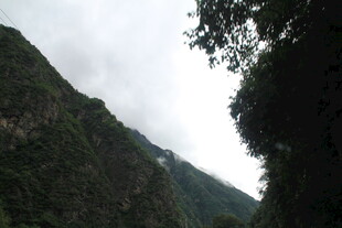 山间景色