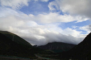 山间云海美景